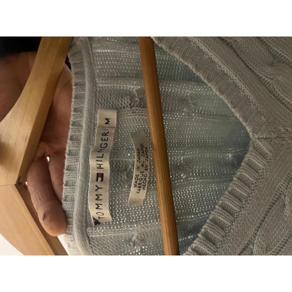 Tommy Hilfiger Light Blue Cable Knit V-Neck Sweater, Medium - Picture 3 of 4